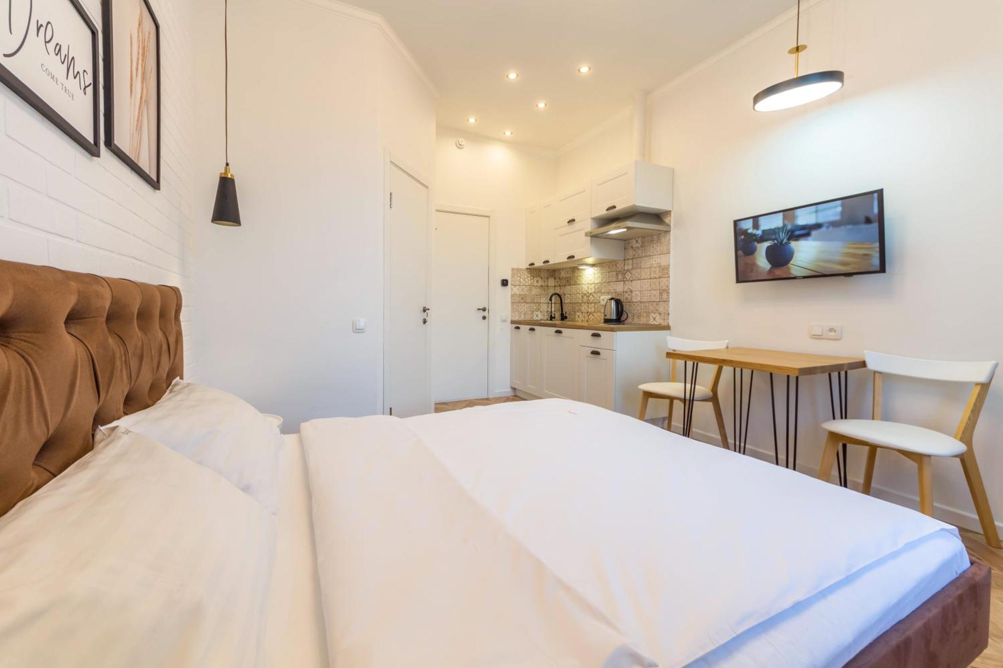 Self Check-In Apartments Kiev Eksteriør bilde