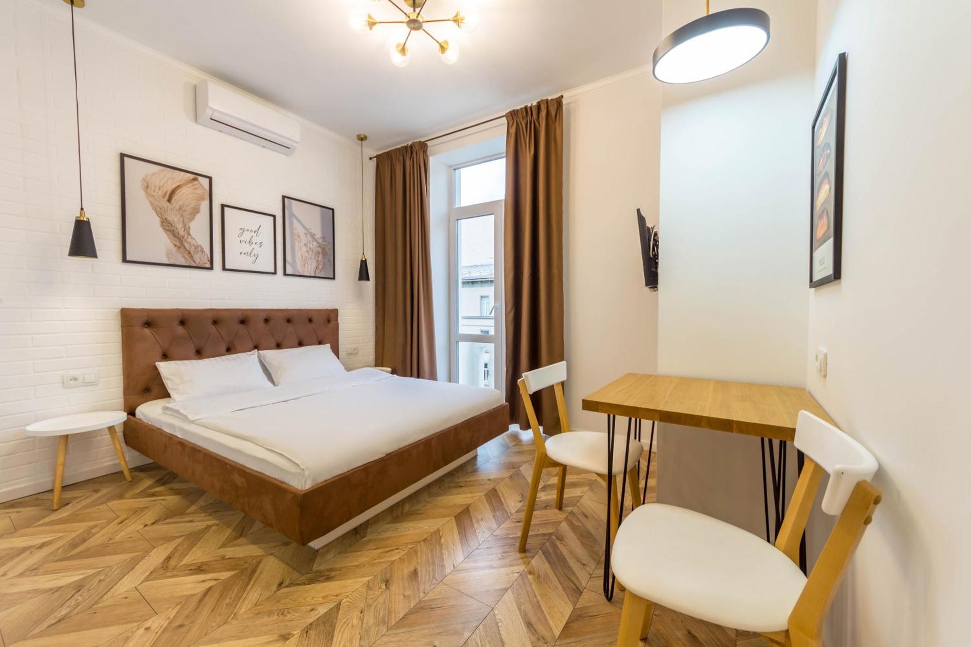 Self Check-In Apartments Kiev Eksteriør bilde