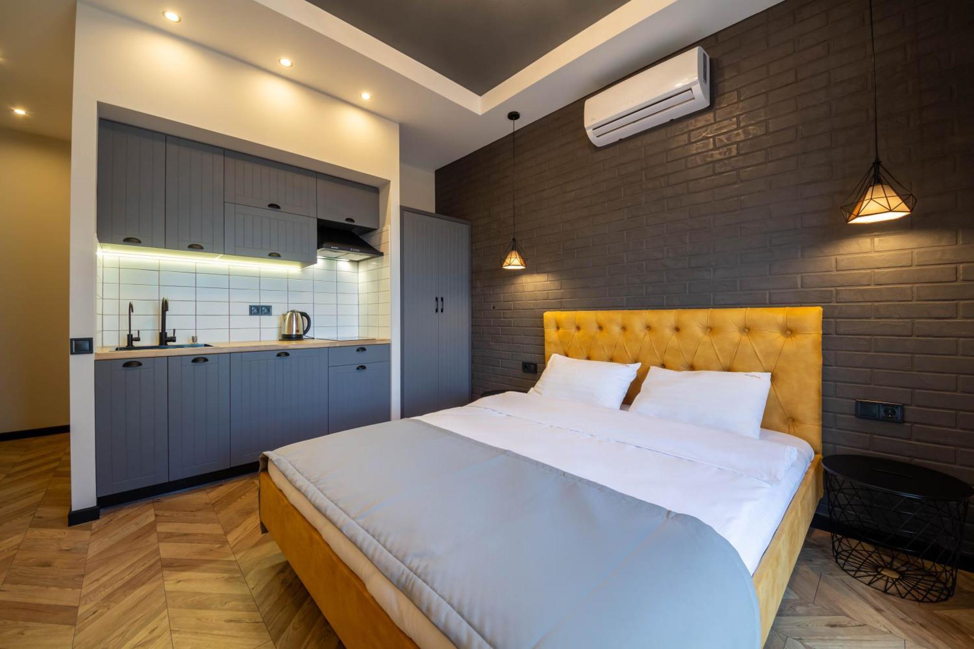 Self Check-In Apartments Kiev Eksteriør bilde